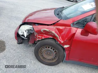 2010 Nissan Versa S с VIN 3N1BC1AP4AL382784, выставлен на аукционе IAAI как лот 42198622 с пробегом 110 169 миль миль и . История ставок и продаж доступна на DreamBid. Изображение 6.