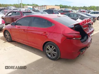 2017 Hyundai Elantra Value Edition z VIN 5NPD84LF1HH088010, wystawiony jako IAAI lot #42067643 z przebiegiem 141 402 mil mil oraz . Historia ofert i sprzedaży dostępna na DreamBid. Obrazek 3.