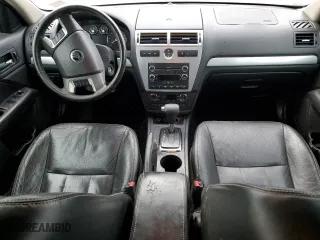 2008 Mercury Milan Premier with VIN 3MEHM081X8R615024, listed as a Copart auction lot 43579995 with 105,862 mi miles and Salvage Title. Bid and sale history available at carsss.com. Image 8.