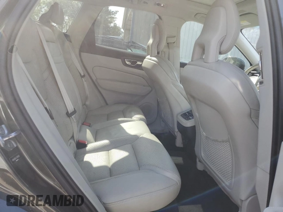 2018 Volvo XC60 Inscription with VIN YV4A22RL1J1001822, listed as a Copart auction lot 50562125 with 45,501 mi miles and Salvage Title. Bid and sale history available at carsss.com. Image 10.
