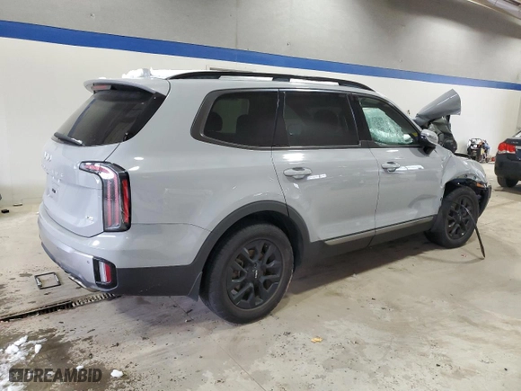 2023 Kia Telluride SX Prestige X-Pro with VIN 5XYP5DGC3PG390975, listed as a Copart auction lot 41502865 with 23,349 mi miles and Salvage Title. Bid and sale history available at carsss.com. Image 3.