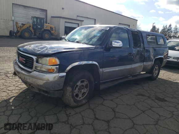 1999 GMC Sierra 1500 SLE z VIN 1GTEK19T7XZ531950, wystawiony jako Copart lot #44424965 z przebiegiem 151 343 mil mil oraz Szkoda całkowita • Salvage title. Historia ofert i sprzedaży dostępna na DreamBid. Obrazek 1.