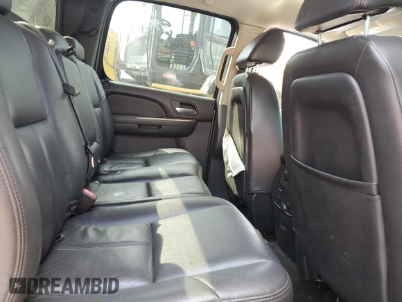 2007 Chevrolet Avalanche LT w/3LT with VIN 3GNEC12097G178650, listed as a Copart auction lot 72078054 with 0 mi miles and Salvage Title. Bid and sale history available at carsss.com. Image 10.