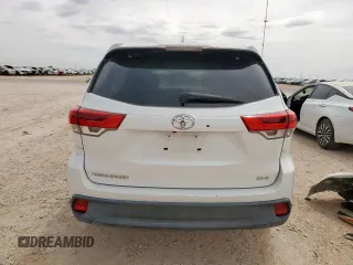 2018 Toyota Highlander SE with VIN 5TDKZRFH2JS540769, listed as a Copart auction lot 56658585 with 74,013 mi miles and Salvage title. Bid and sale history available at DreamBid. Image 6.