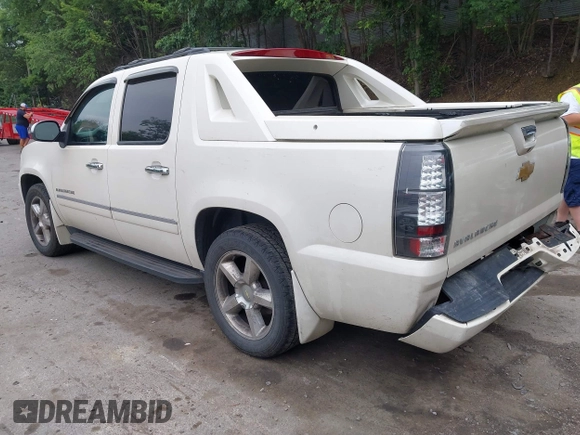 2012 Chevrolet Avalanche LTZ with VIN 3GNTKGE76CG218103, listed as a IAAI auction lot 42514029 with 167,593 mi miles and . Bid and sale history available at DreamBid. Image 3.