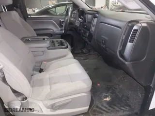 2018 Chevrolet Silverado 1500 Work Truck with VIN 1GCNCNEC4JZ102492, listed as a IAAI auction lot 41435730 with 125,219 mi miles. Bid and sale history available at carsss.com. Image 5.