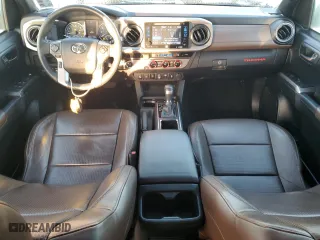 2018 Toyota Tacoma Limited with VIN 5TFEZ5CNXJX058903, listed as a Copart auction lot 82436764 with 76,189 mi miles and Salvage Title. Bid and sale history available at carsss.com. Image 8.