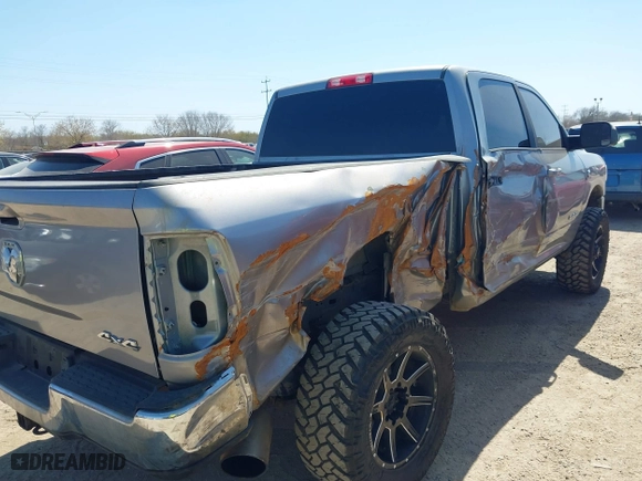 2020 Ram 2500 Big Horn with VIN 3C6UR5DL3LG141225, listed as a IAAI auction lot 41780459 with 117,276 mi miles. Bid and sale history available at carsss.com. Image 6.