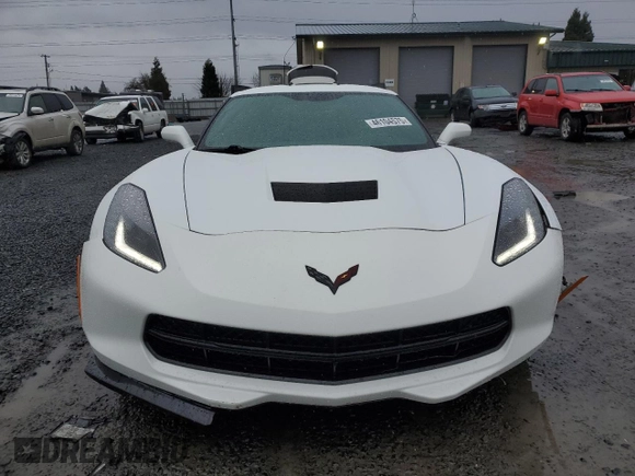 2015 Chevrolet Corvette 2LT with VIN 1G1YC2D78F5125250, listed as a Copart auction lot 46104575 with 39,704 mi miles and Salvage Title. Bid and sale history available at carsss.com. Image 5.