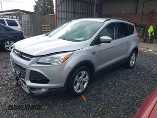 2014 Ford Escape SE with VIN 1FMCU9GX3EUD05447, listed as a IAAI auction lot 41817513 with 155,101 mi miles. Bid and sale history available at carsss.com. Image 17.