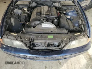 2000 BMW 5 Series 528iA with VIN WBADM6346YGU08106, listed as a Copart auction lot 84322434 with 298,587 mi miles and Clean Title. Bid and sale history available at carsss.com. Image 11.