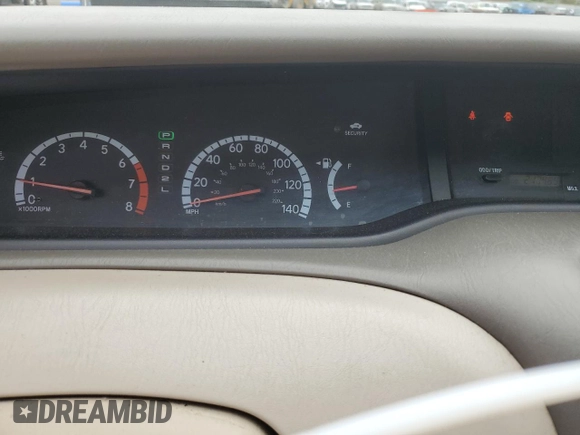 2001 Toyota Avalon XL z VIN 4T1BF28B31U136069, wystawiony jako Copart lot #57355025 z przebiegiem 217 489 mil mil oraz Szkody całkowita. Historia ofert i sprzedaży dostępna na DreamBid. Obrazek 9.
