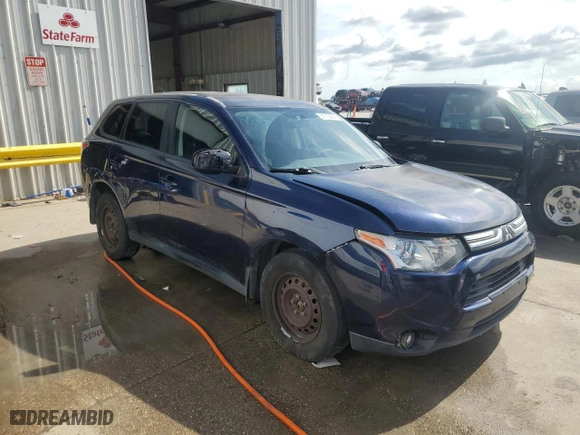 2014 Mitsubishi Outlander ES with VIN JA4AD2A32EZ007803, listed as a Copart auction lot 47104045 with 140,385 mi miles and Salvage Title. Bid and sale history available at carsss.com. Image 4.