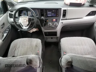 2018 Toyota Sienna LE Auto Access Seat with VIN 5TDKZ3DC6JS944274, listed as a Copart auction lot 51341315 with 49,036 mi miles and Salvage Title. Bid and sale history available at DreamBid. Image 8.