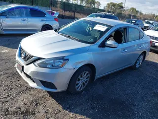 2018 Nissan Sentra SV with VIN 3N1AB7AP6JL636626, listed as a IAAI auction lot 41213266 with 46,210 mi miles. Bid and sale history available at carsss.com. Image 17.