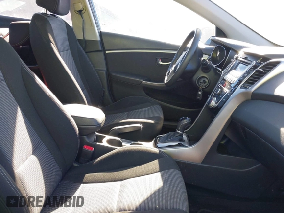 2017 Hyundai Elantra z VIN KMHD35LH4HU348021, wystawiony jako IAAI lot #41290953 z przebiegiem 41 920 mil mil oraz . Historia ofert i sprzedaży dostępna na DreamBid. Obrazek 5.