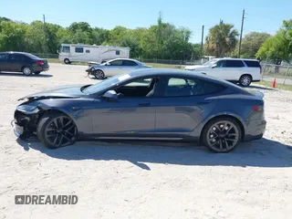 2021 Tesla Model S Plaid с VIN 5YJSA1E61MF435321, выставлен на аукционе IAAI как лот 41832006 с пробегом 23 361 миль миль и . История ставок и продаж доступна на DreamBid. Изображение 14.