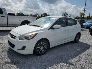 2014 Hyundai Accent GS z VIN KMHCT5AE5EU173424, wystawiony jako Copart lot #58411575 z przebiegiem Nie podano mil oraz Czysty tytuł • Clean title. Historia ofert i sprzedaży dostępna na DreamBid. Obrazek 1.