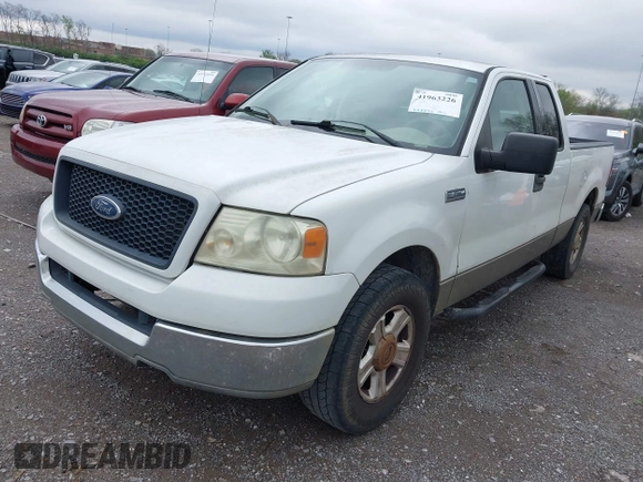 2004 Ford F-150 STX with VIN 1FTRX12W14NA12497, listed as a IAAI auction lot 41963226 with 327,584 mi miles. Bid and sale history available at carsss.com. Image 6.