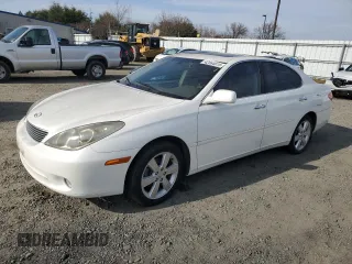 2005 Lexus ES 330 with VIN JTHBA30G955073946, listed as a Copart auction lot 42564615 with 218,641 mi miles and Salvage Title. Bid and sale history available at carsss.com. Image 1.