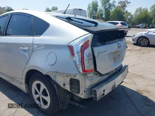 2015 Toyota Prius Four with VIN JTDKN3DU6F1978465, listed as a IAAI auction lot 42141095 with 87,310 mi miles. Bid and sale history available at carsss.com. Image 6.