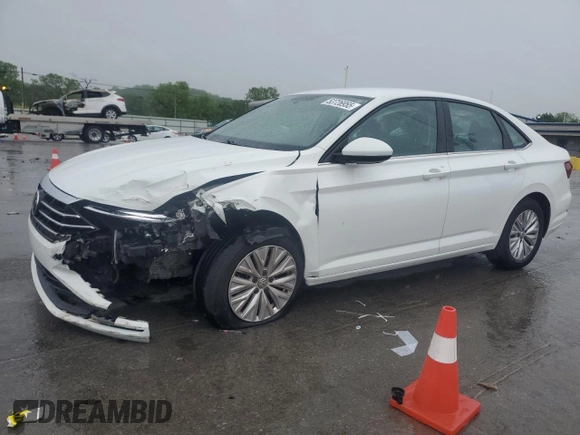 2020 Volkswagen Jetta S z VIN 3VWCB7BU9LM042861, wystawiony jako Copart lot #53726955 z przebiegiem 98 069 mil mil oraz Szkoda całkowita • Salvage title. Historia ofert i sprzedaży dostępna na DreamBid. Obrazek 1.