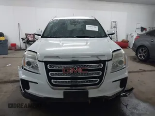 2017 GMC Terrain SLE with VIN 2GKFLSEK3H6256440, listed as a IAAI auction lot 41491766 with 92,214 mi miles. Bid and sale history available at carsss.com. Image 12.