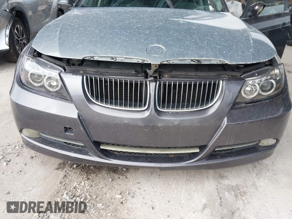 2006 BMW 3 Series 330i with VIN WBAVB33576PS16949, listed as a IAAI auction lot 42557562 with 202,897 mi miles and . Bid and sale history available at DreamBid. Image 6.