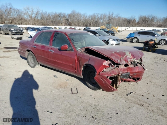1998 Ford Crown Victoria Police Pkg with VIN 2FAFP71WXWX180234, listed as a Copart auction lot 46930835 with 182,389 mi miles and Non Repairable. Bid and sale history available at carsss.com. Image 4.