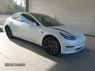 2020 Tesla Model 3 Performance z VIN 5YJ3E1EC2LF624900, wystawiony jako IAAI lot #42127589 z przebiegiem 36 758 mil mil oraz . Historia ofert i sprzedaży dostępna na DreamBid. Obrazek 1.