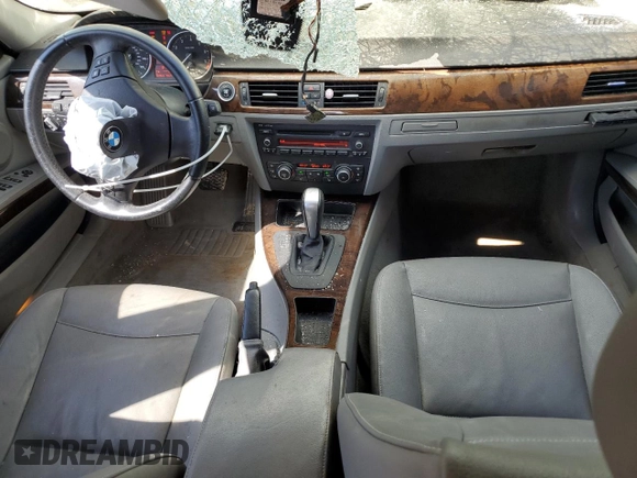2011 BMW 3 Series 328i with VIN WBAPH7C54BE680138, listed as a Copart auction lot 48867715 with 87,322 mi miles and Non Repairable. Bid and sale history available at DreamBid. Image 8.
