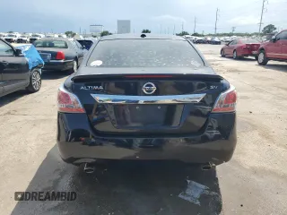 2015 Nissan Altima SV z VIN 1N4AL3AP8FC440621, wystawiony jako Copart lot #57660105 z przebiegiem 275 992 mil mil oraz Szkoda całkowita • Salvage title. Historia ofert i sprzedaży dostępna na DreamBid. Obrazek 6.