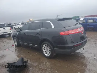 2015 Lincoln MKT with VIN 2LMHJ5NK1FBL04078, listed as a Copart auction lot 86774444 with 547,015 mi miles and Salvage Title. Bid and sale history available at DreamBid. Image 2.
