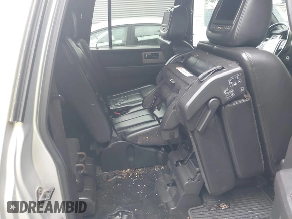 2011 Ford Expedition Max Limited with VIN 1FMJK2A59BEF25368, listed as a IAAI auction lot 42373592 with 220,426 mi miles and . Bid and sale history available at DreamBid. Image 8.