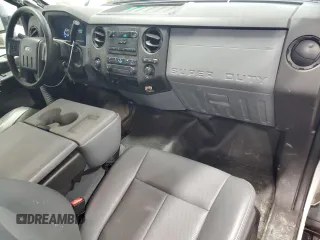 2015 Ford F-250 XLT with VIN 1FTBF2B63FEC85857, listed as a Copart auction lot 59129435 with 175,868 mi miles and Clean title. Bid and sale history available at DreamBid. Image 8.