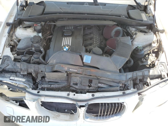 2009 BMW 1 Series 135i with VIN WBAUN93599VK40210, listed as a Copart auction lot 54166905 with 148,899 mi miles and Salvage title. Bid and sale history available at DreamBid. Image 11.