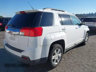 2010 GMC Terrain SLE-2 with VIN 2CTALDEW2A6381203, listed as a IAAI auction lot 41404389 with 128,082 mi miles. Bid and sale history available at carsss.com. Image 4.