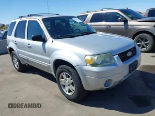2005 Ford Escape Limited with VIN 1FMCU94145KA63604, listed as a IAAI auction lot 41825343 with 179,263 mi miles. Bid and sale history available at carsss.com. Image 1.