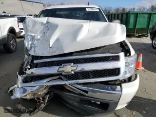 2010 Chevrolet Silverado 1500 LT with VIN 3GCRCSE0XAG275567, listed as a Copart auction lot 85530394 with 189,269 mi miles and Salvage Title. Bid and sale history available at carsss.com. Image 5.