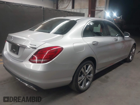 2018 Mercedes-Benz C 300 with VIN 55SWF4KBXJU255125, listed as a IAAI auction lot 42182752 with 54,932 mi miles and . Bid and sale history available at DreamBid. Image 4.