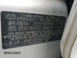 2004 Hyundai XG with VIN KMHFU45E64A360587, listed as a Copart auction lot 43039875 with 118,818 mi miles and Clean Title. Bid and sale history available at carsss.com. Image 12.