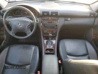 2003 Mercedes-Benz C 320 with VIN WDBRF64J33F325589, listed as a Copart auction lot 74736374 with 112,830 mi miles and Salvage Title. Bid and sale history available at DreamBid. Image 8.