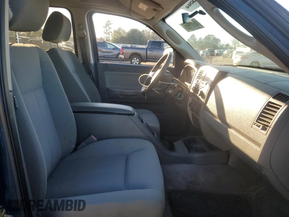2006 Dodge Dakota SLT with VIN 1D7HW48NX6S503384, listed as a Copart auction lot 46328955 with 89,505 mi miles and Salvage Title. Bid and sale history available at carsss.com. Image 7.