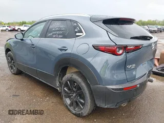 2025 Mazda CX-30 S Carbon Edition с VIN 3MVDMBCM6SM813356, выставлен на аукционе IAAI как лот 42165714 с пробегом 2 338 миль миль и . История ставок и продаж доступна на DreamBid. Изображение 3.