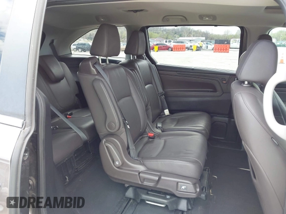2018 Honda Odyssey EX-L z VIN 5FNRL6H76JB082421, wystawiony jako IAAI lot #41914032 z przebiegiem 66 133 mil mil oraz . Historia ofert i sprzedaży dostępna na DreamBid. Obrazek 8.