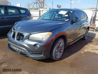2013 BMW X1 xDrive28i with VIN WBAVL1C54DVR83104, listed as a IAAI auction lot 41918888 with 112,215 mi miles. Bid and sale history available at carsss.com. Image 18.