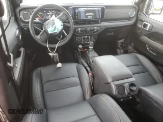 2024 Jeep Gladiator Sport S with VIN 1C6HJTAG8RL128891, listed as a Copart auction lot 44198995 with 1,189 mi miles and Salvage title. Bid and sale history available at DreamBid. Image 8.