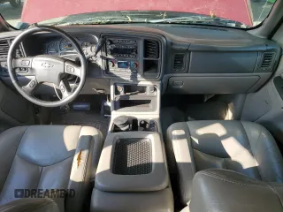 2004 Chevrolet Suburban LS with VIN 3GNGK26U64G227815, listed as a Copart auction lot 74742744 with 199,569 mi miles and Salvage Title. Bid and sale history available at carsss.com. Image 8.