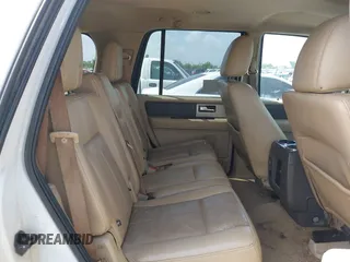 2014 Ford Expedition XLT z VIN 1FMJU1H56EEF25651, wystawiony jako IAAI lot #42542059 z przebiegiem 278 016 mil mil oraz . Historia ofert i sprzedaży dostępna na DreamBid. Obrazek 8.