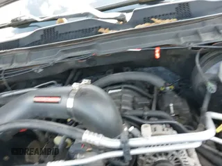 2017 Ram 1500 Big Horn z VIN 1C6RR7LT8HS774726, wystawiony jako IAAI lot #43191573 z przebiegiem 128 916 mil mil oraz . Historia ofert i sprzedaży dostępna na DreamBid. Obrazek 19.